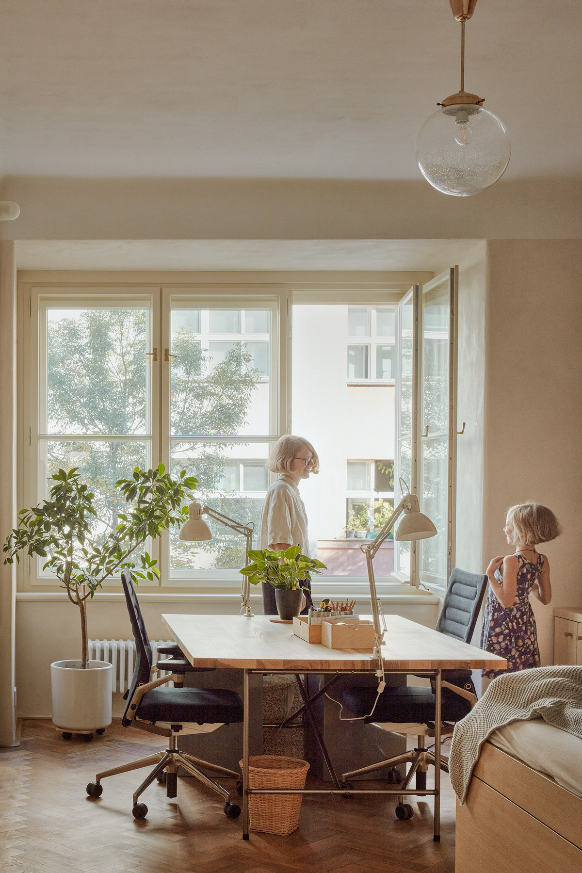 _10A3824_01_Fabo